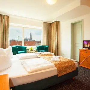 3* Otel Ina Royal